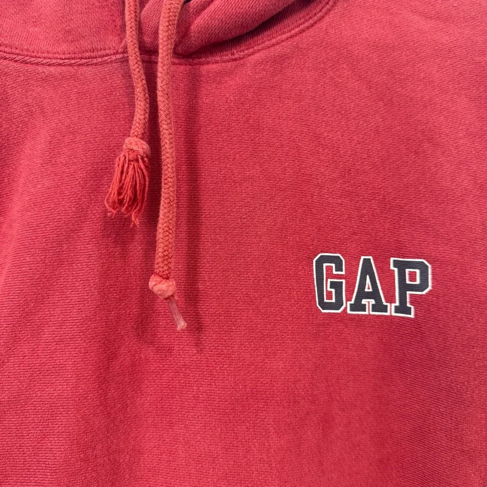 Gap Factory Store Mens Red Embroidered Logo Pullover Hoodie Sweatshirt Medium